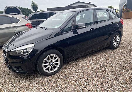 BMW 218 i Active Tourer Advantage Autom Navi+Ahk