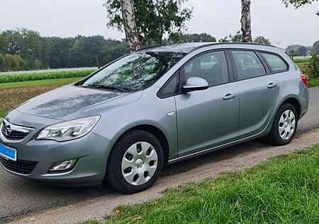 Opel Astra Sports Tourer 1.4 ecoFLEX Sport