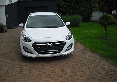 Hyundai i30 blue Classic