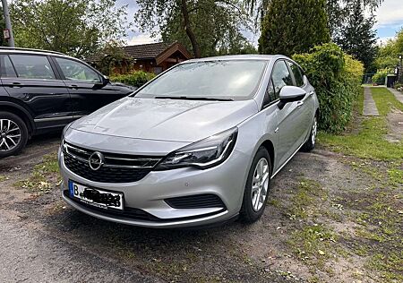 Opel Astra 1.6 D (CDTI) Selection