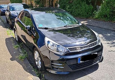 Kia Rio 1.2 Dream Team Edition
