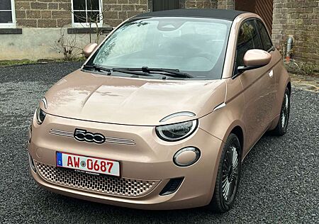 Fiat 500E Cabrio Icon 1Hand 42kwH Kamera Rose