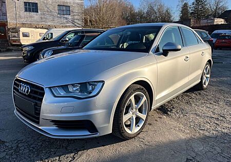 Audi A3 1.8TFSI Limousine ambiente*AUTOMATIK*180PS*