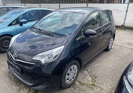 Toyota Verso-S Cool*erst 48tkm*Anhängerkupplung*Tüv Neu