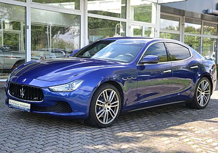 Maserati Ghibli Automatik S Q4*KAMERA*20 ZOLL*NAVI*LEDER