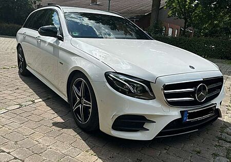 Mercedes-Benz E 300 de T AMG Line, Burmester, Multi, Keyless