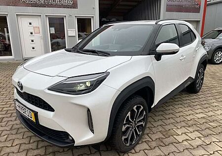 Toyota Yaris Cross 1,5 Hybrid Navi SHZ Kamera AHK
