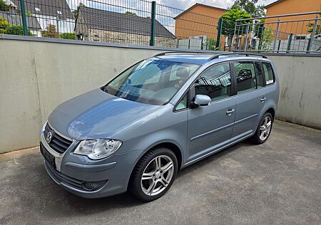 VW Touran Volkswagen 1.6 United