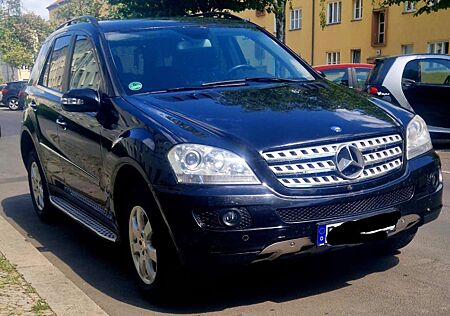 Mercedes-Benz ML 280 CDI 4Matic 7G-TRONIC Edition 10