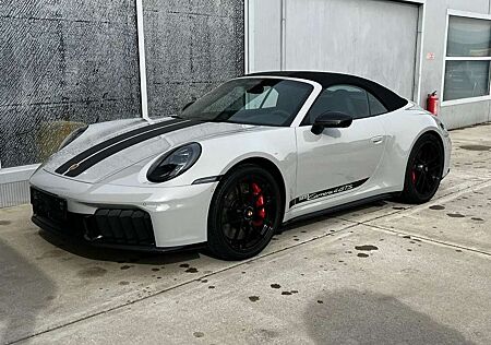 Porsche 992 911 Carrera 4 GTS Cabrio Lift PDCC Carbon Design