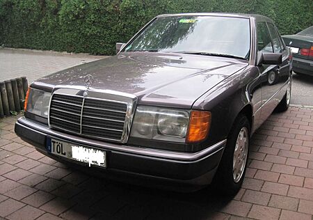 Mercedes-Benz E 260 E-Klasse