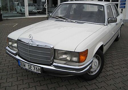 Mercedes-Benz 450 SE (Frisch Restauriert)
