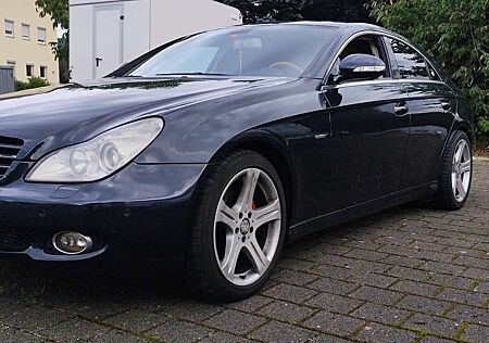 Mercedes-Benz CLS 320 VERZOLLT FÜR SCHWEIZ CDI 7G-TRONIC Massage, Beige
