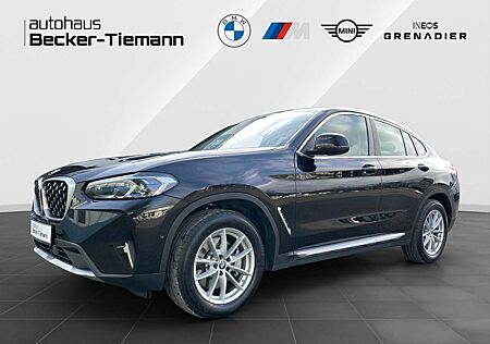 BMW X4 xDrive30d A AHK,Panoramadach,HeadUp Display,etc.
