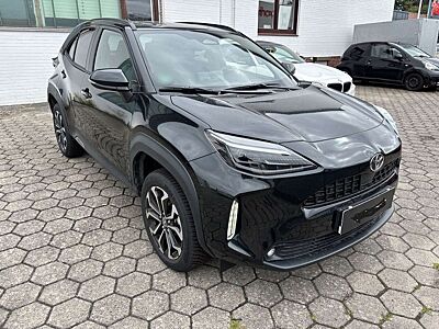 Toyota Yaris Cross 1.5 Hybrid Teamplayer*ACC*LED*NAVI*