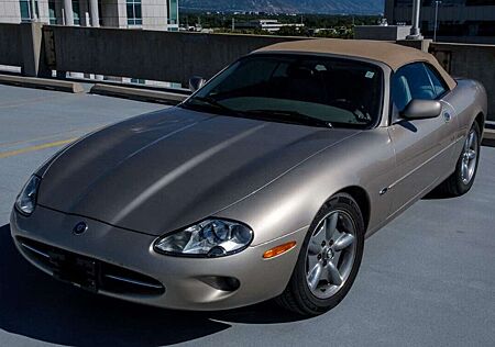 Jaguar XK8 Cabriolet