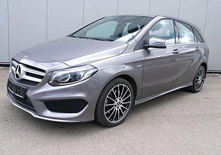 Mercedes-Benz B 220 d AMG-Line NAVI/LED/AHK/RFK/TOTWINKEL