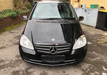 Mercedes-Benz A 160 A+160+BlueEFFICIENCY+Elegance+Special+Edition