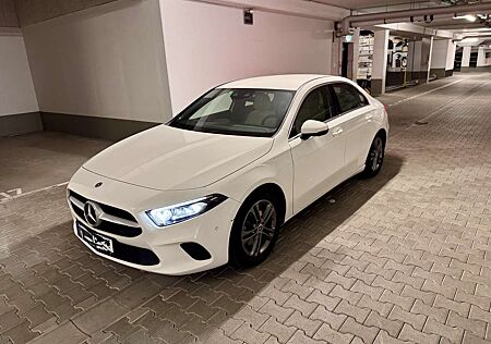 Mercedes-Benz A 220 4Matic (177.145)