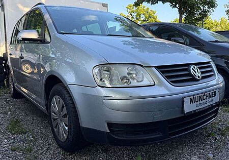 VW Touran Volkswagen Conceptline 1.6i Klimatronik* 7 Sitze