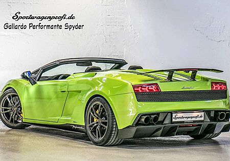 Lamborghini Gallardo Gallardo LP570-4 Spyder E-Gear Performante