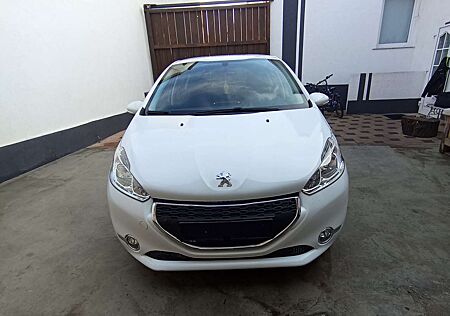 Peugeot 208 5-Türer 82 VTI Active