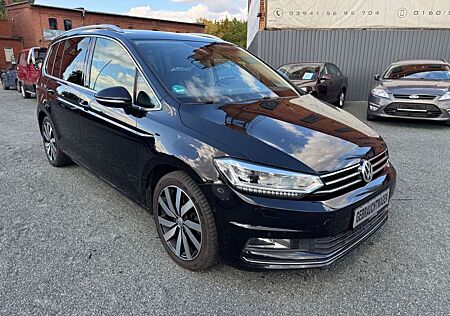 VW Touran Volkswagen Highline 2.0 TDI /LED /Pano /Kamera /Voll