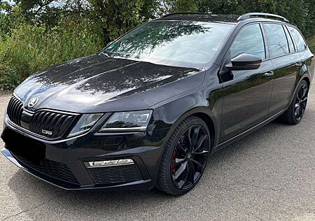 Skoda Octavia Combi 2.0 TDI 4x4 DSG RS60