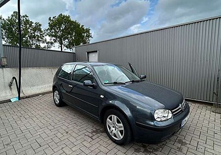 VW Golf Volkswagen 1.4 Special