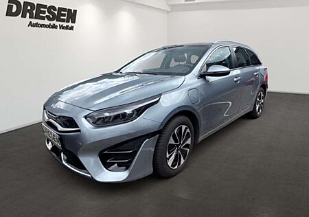 Kia XCeed Ceed SW / cee'd SW Spirit Plug-in Hybrid 1.6 KAMERA SITZHZG NAVI,CARP