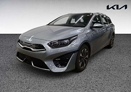Kia XCeed Ceed SW / cee'd SW Spirit Plug-in Hybrid 1.6 KAMERA SITZHZG NAVI,CARP