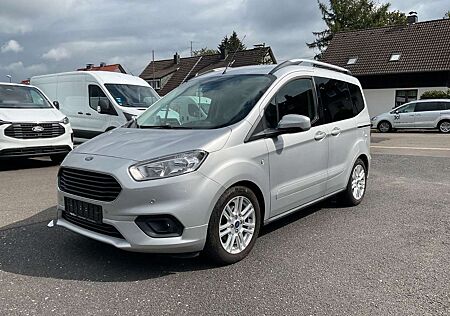 Ford Tourneo Courier Titanium