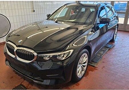 BMW 318 i Advantage Aut/LCProf/PDC/Tempomat/M-Lenkrad