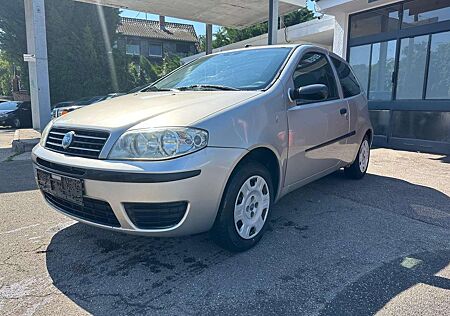 Fiat Punto 1.2 8V Active Clima