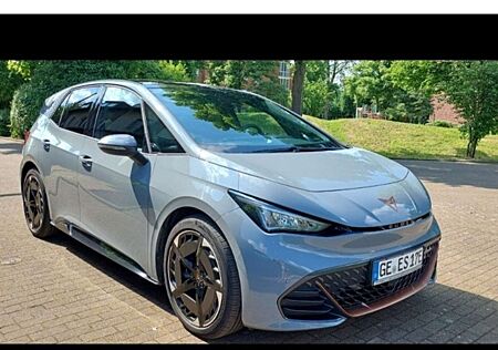 Cupra Born 170kW/58kWh E-Boost 20Zoll Pano Garantie Neuzusta