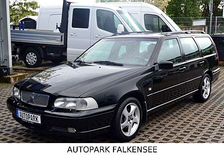 Volvo V70 2.4 KOMBI 125KW/170PS AUTOMATIK+LEDER+KLIMA