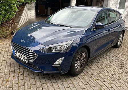 Ford Focus 1.0 EcoBoost Start-Stopp-System TITANIUM