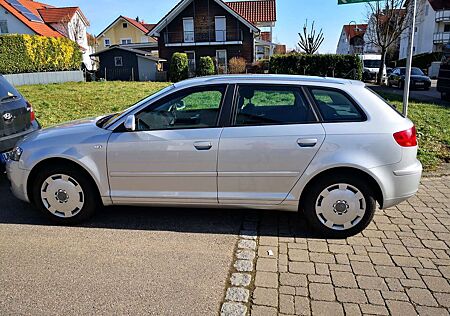 Audi A3 1.6 Sportback Attraction