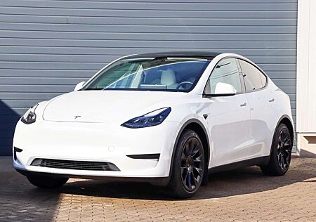 Tesla Model Y RWD