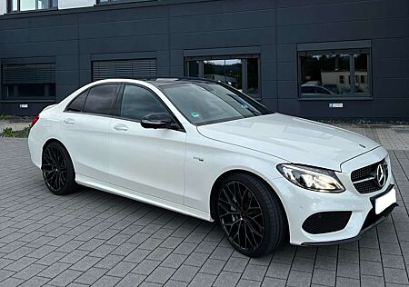 Mercedes-Benz C 43 AMG 2.HD/Perf.AGA/Burmester/Command/Pano/Keyles/360Kam