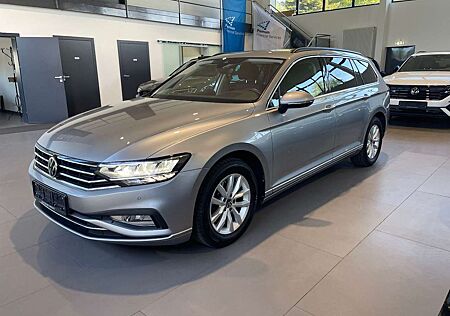 VW Passat Variant Volkswagen Passat Busn. 2.0 TDI DSG AID/ACC/HUD/H&K/STH/AHK