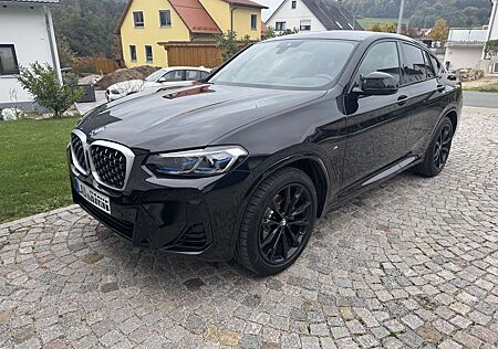 BMW X4 HUD,StandLenkrHzg,,Laser,AHK,Sitzbelü,Harman