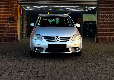 VW Golf Plus Volkswagen 1.9 TDI Tour AHK PDC Klima SHZ