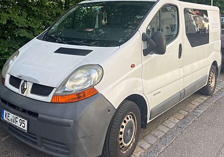 Renault Trafic 1.9 dCi L1H2