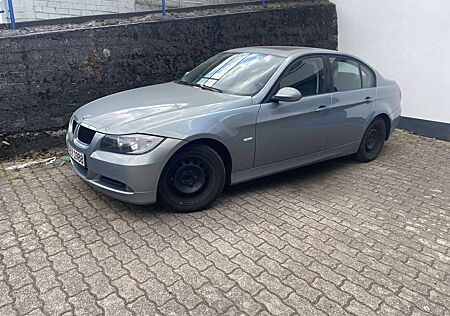 BMW 318i 318