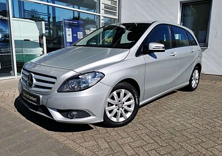 Mercedes-Benz B 180 ParkAss SHZ KlimaA LM