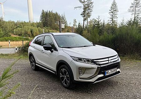 Mitsubishi Eclipse Cross Intro Edition 2WD