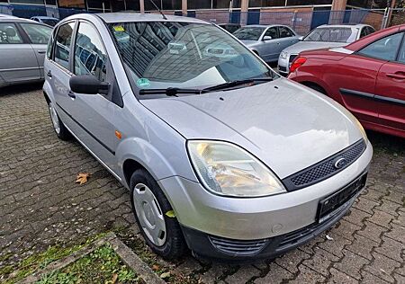 Ford Fiesta 1.3i.69PS. Eu4. Erste Hd. Klima, Servo. TÜV NEU
