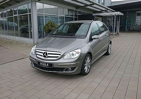 Mercedes-Benz B 200 +AUTOMATIK*+AHK+AUDI 20 CD+BLUETOOTH+SPORTPAKET+