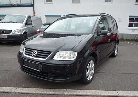 VW Touran Volkswagen Goal